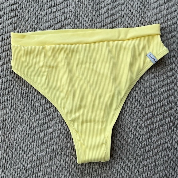 NWT Body Glove Yellow Ribbed High Leg Swimsuit Bottoms - Picture 5 of 10